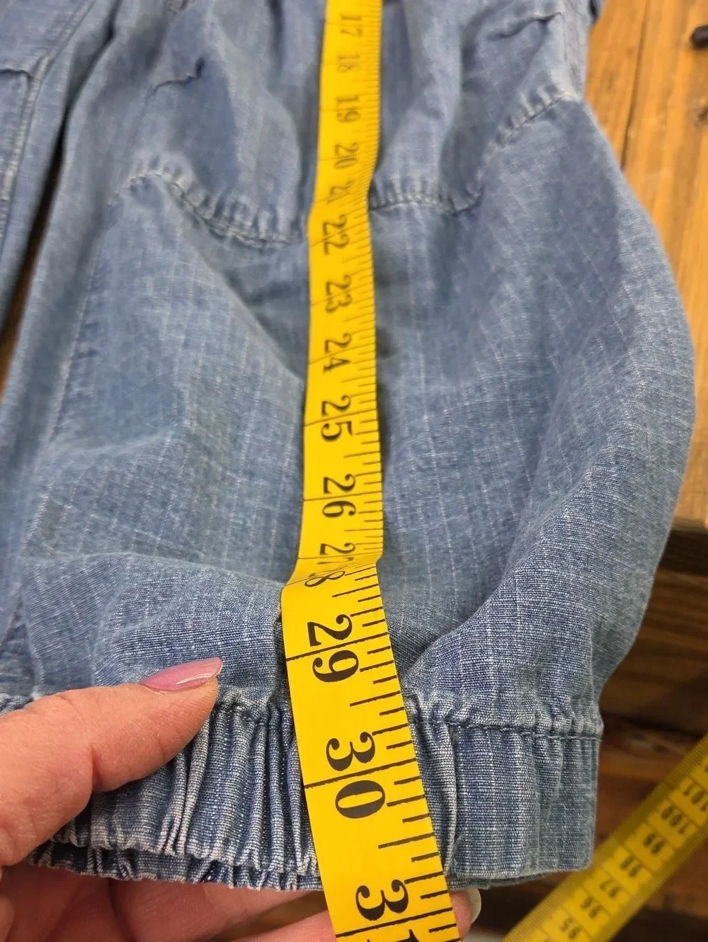GAP Kids denim-look elastic waist pants in light blue. Size 8. Like New